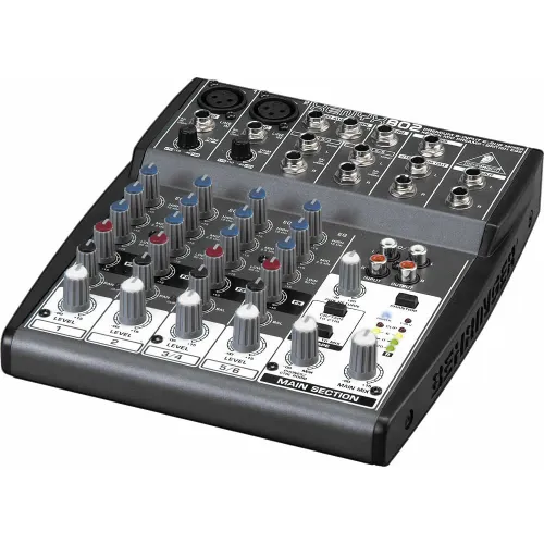 BEHRINGER 802